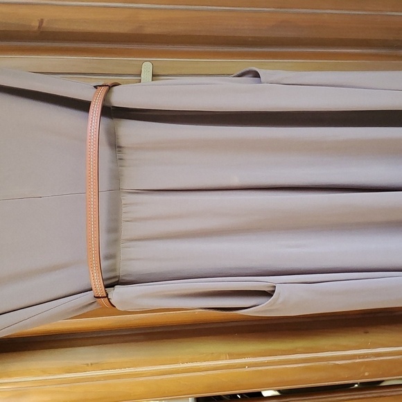 RONNI NICOLE GRAY JUMP SUIT, size‎ 10. Cowl neck. Wide leg. Nice - Picture 9 of 12